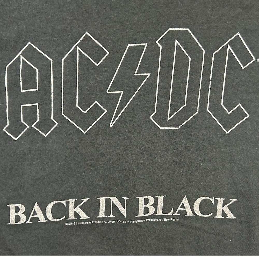 AC/DC Back In Black T-Shirt Men's S Short Sleeve Crew Neck Graphic Black‎ 2016